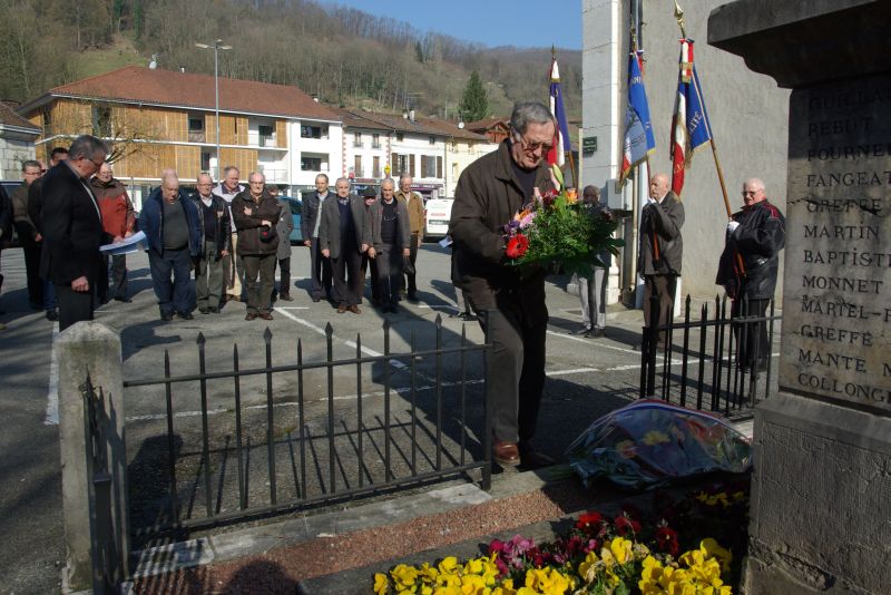 Photo De La Tombe De Patrick Dupont Photo De La Tombe De Patrick Dupont - Communauté MCMS